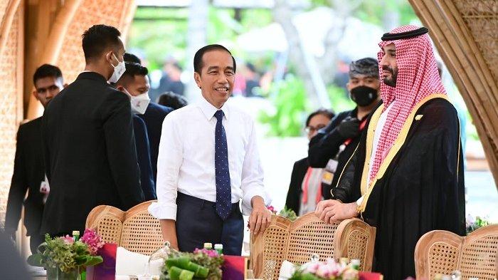 presiden-joko-widodo-atau-jokowi-menjamu-makan-siang-2