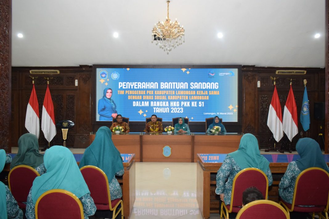 Kolaborasikan Program Pemkab dengan TP PKK Lamongan, 540 Bantuan Sandang Mulai Disalurkan