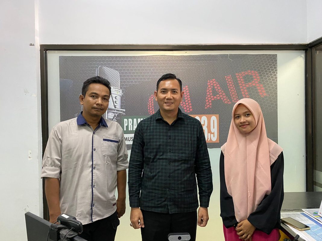 Paparkan Program Anugerah Syiar Ramadan, Ketua Komisi Penyiaran Indonesia (KPI) Pusat Datang ke Radio Prameswara Lamongan