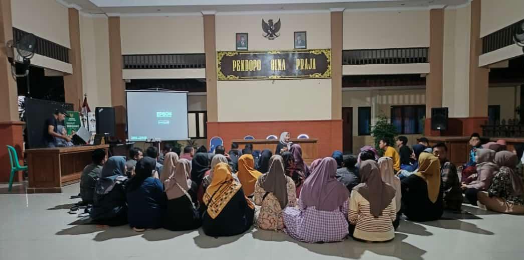 PPK Kecamatan Turi Adakan Nonton Bareng Penganugrahan Rekor Muri Coklit Serentak Satu Juta Pemilih